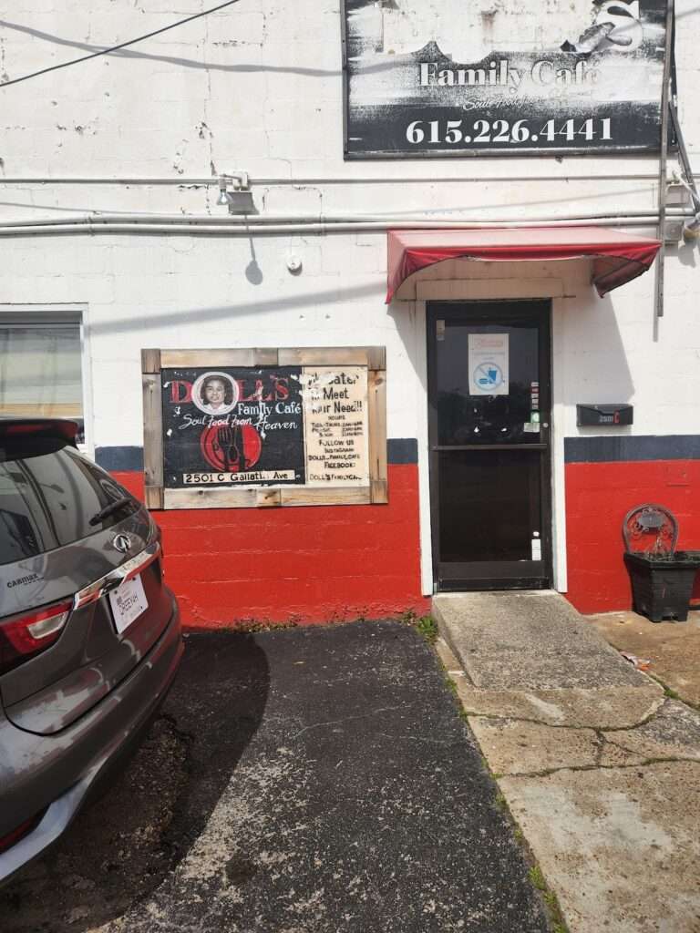 Doll’s Family Cafe photo 3